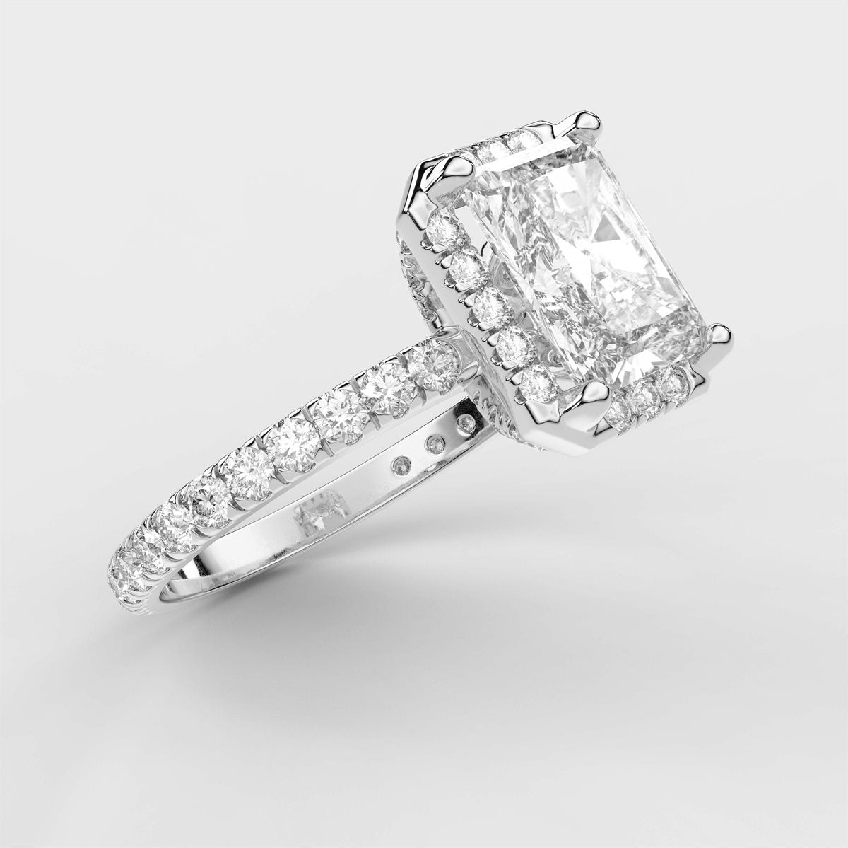 Diamond Halo Engagement Ring with IGI Certified Lab Grown Diamond